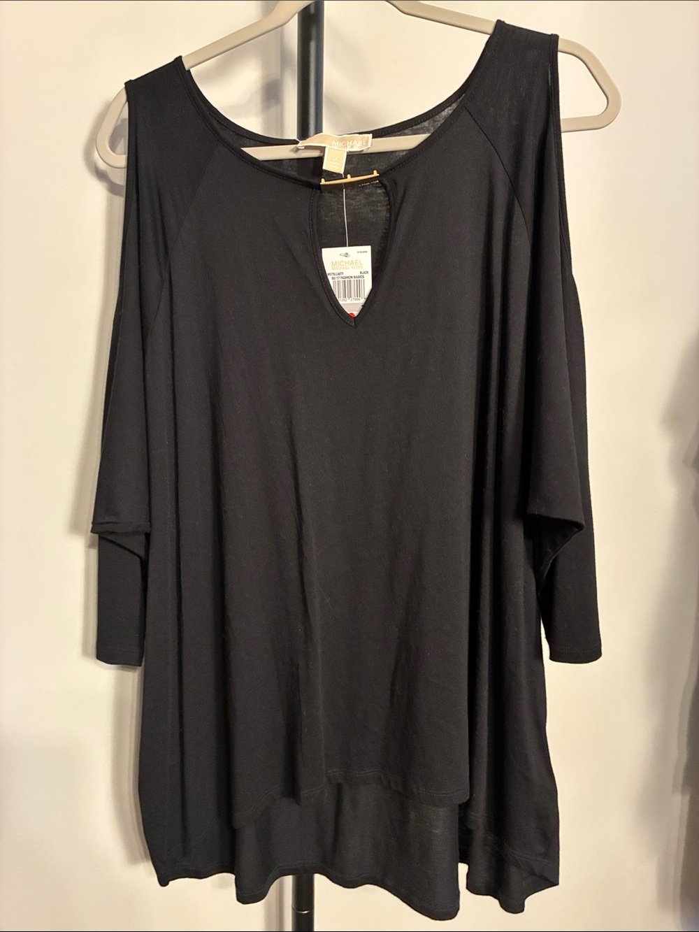 New Michael Kors Cold-Shoulder Top Solid Black Gold Logo Keyhole 3/4 Dolman 1X
